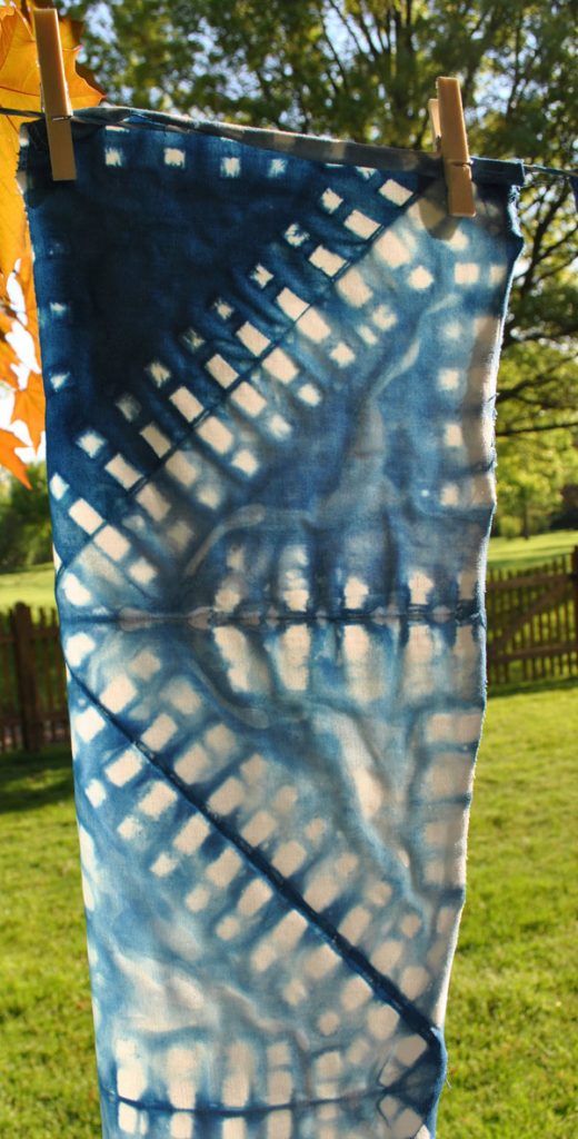 shibori-peg-resist-2