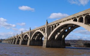 Veterans-Memorial bridge columbia wrightsville