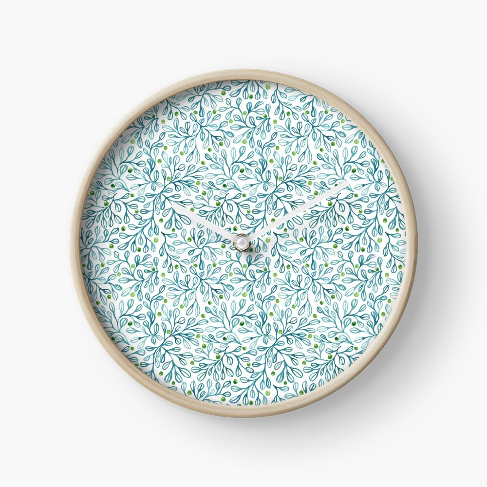 blue leaf lovliness clock