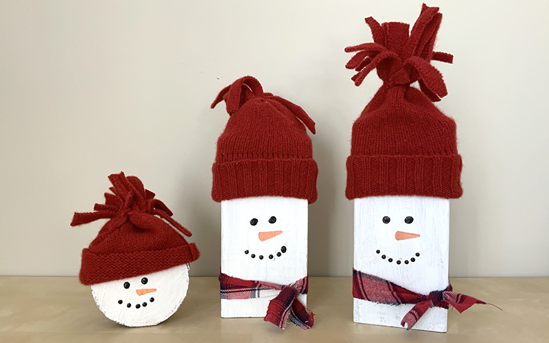 4 Fun Wood Block Christmas Crafts for Kids - The Chirping Moms