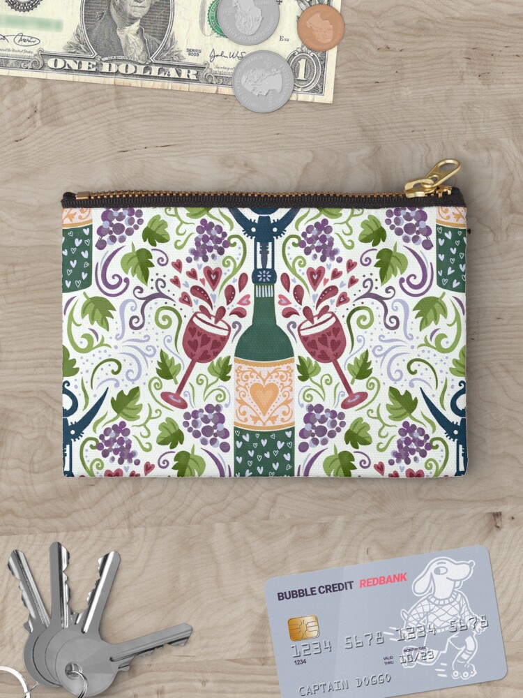 love of wine zipped pouch