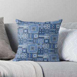 Patchwork throw pillow